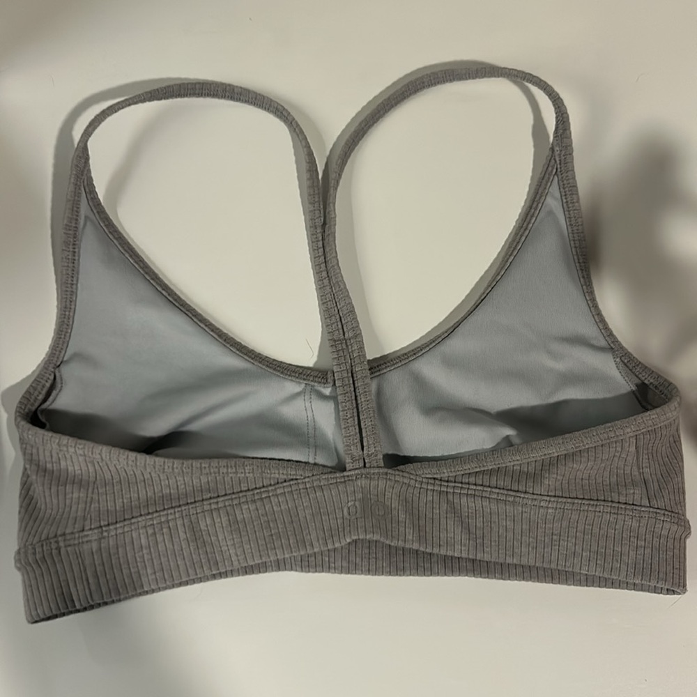 Alo bra - Picture 2 of 3